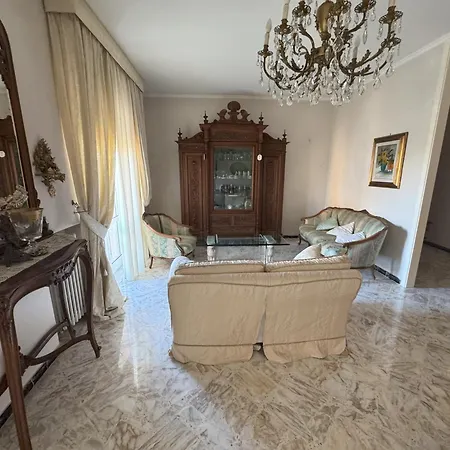 شقة G & B House *